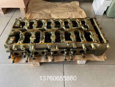 4M50原装缸盖总成